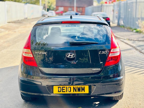 Used Hyundai i30 2010 for sale - 76138130: Photo 16