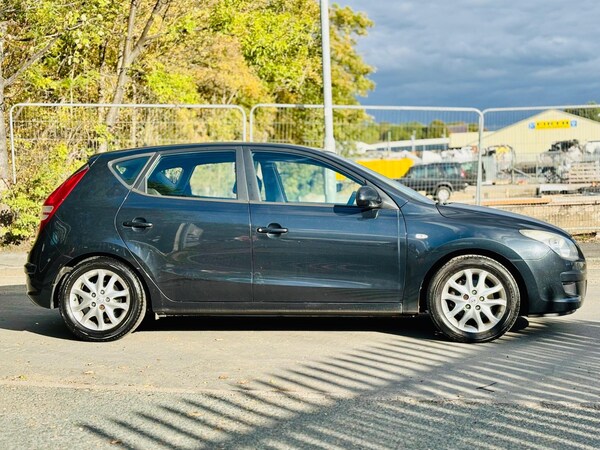 Used Hyundai i30 2010 for sale - 76138130: Photo 19