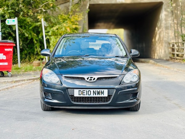 Used Hyundai i30 2010 for sale - 76138130: Photo 2