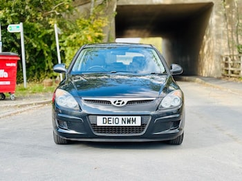 Used Hyundai i30 2010 for sale - 76138130: Photo 2