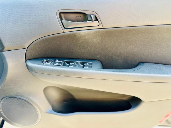Used Hyundai i30 2010 for sale - 76138130: Photo 30