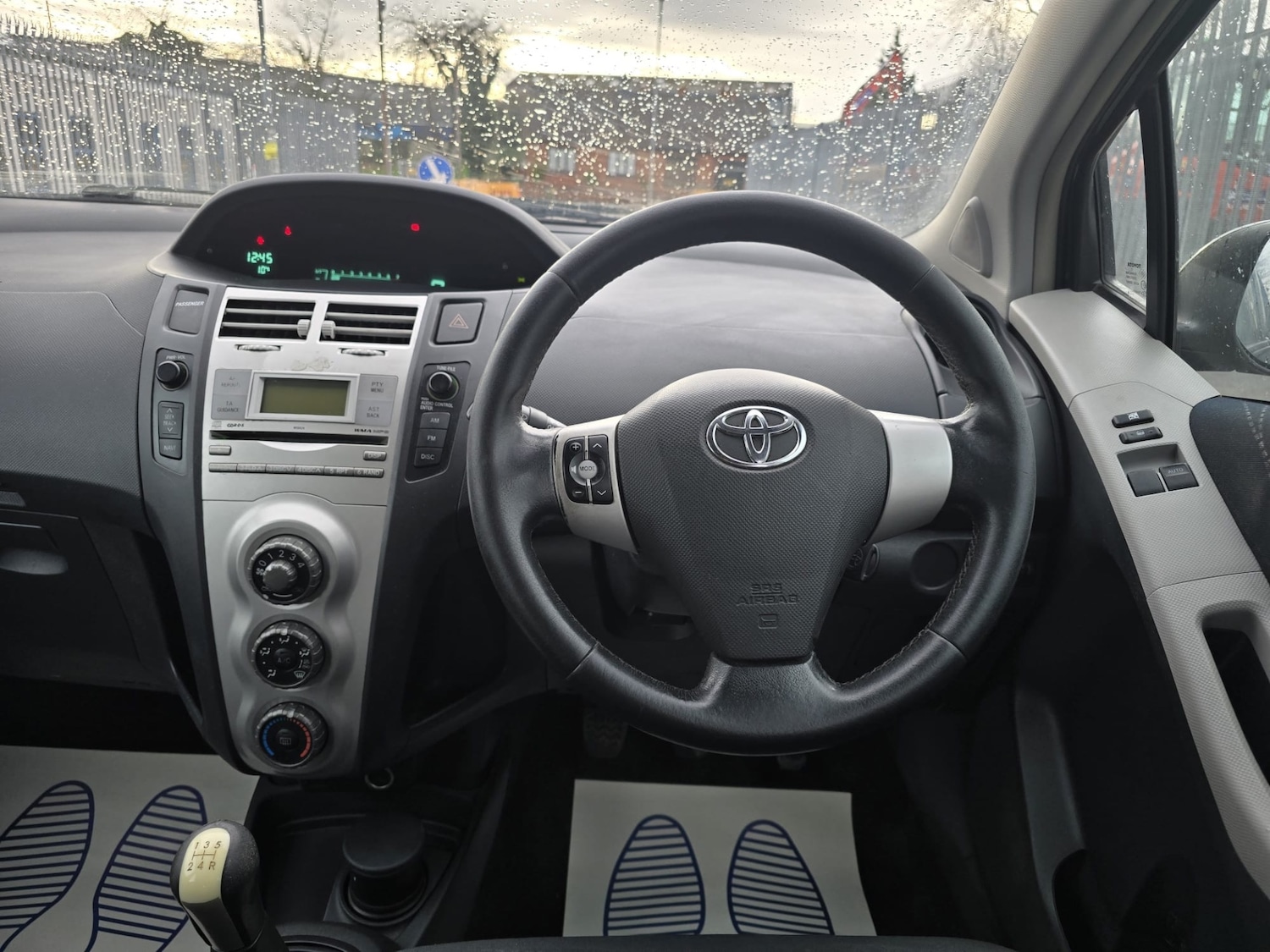Used Toyota Yaris 2008 for sale - 76940440: Photo 19