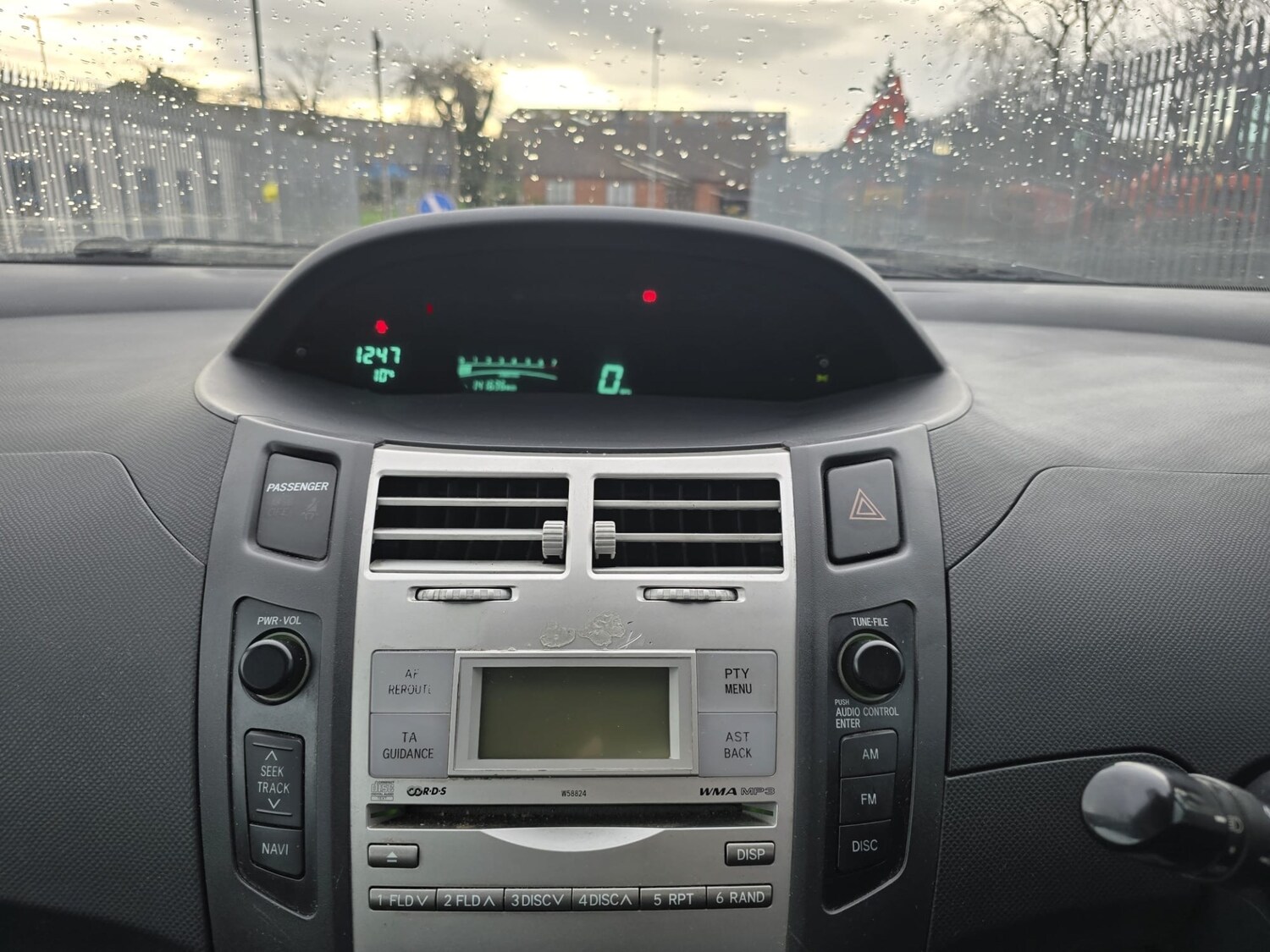 Used Toyota Yaris 2008 for sale - 76940440: Photo 25