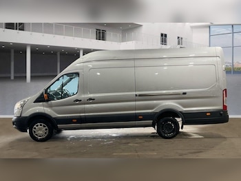 Used Ford Transit 2019 for sale - 76360570: Photo