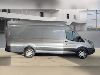 Used Ford Transit 2019 for sale - 76360570: Photo