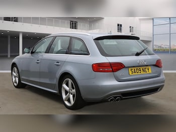 Used Audi A4 2009 for sale - 77158214: Photo