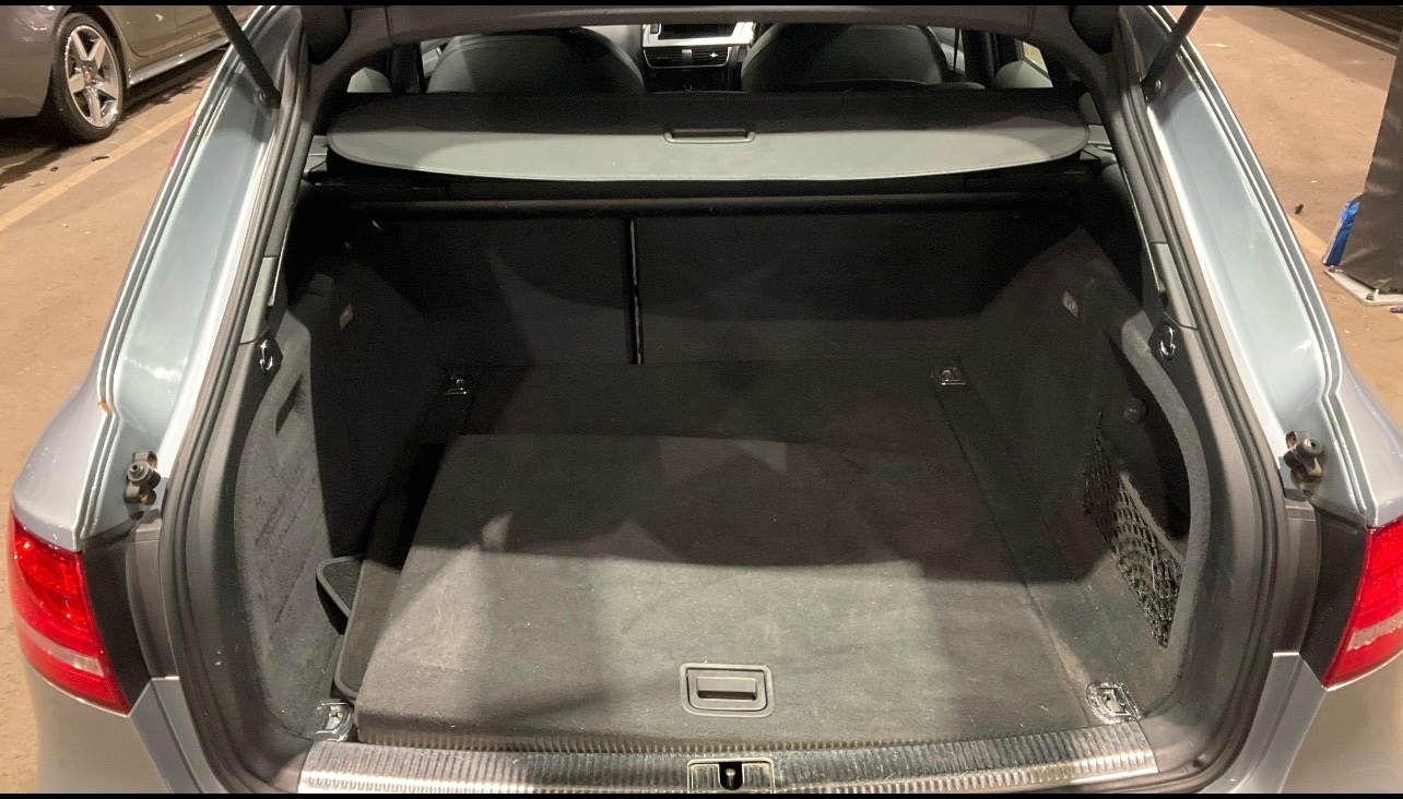 Used Audi A4 2009 for sale - 77158214: Photo 6