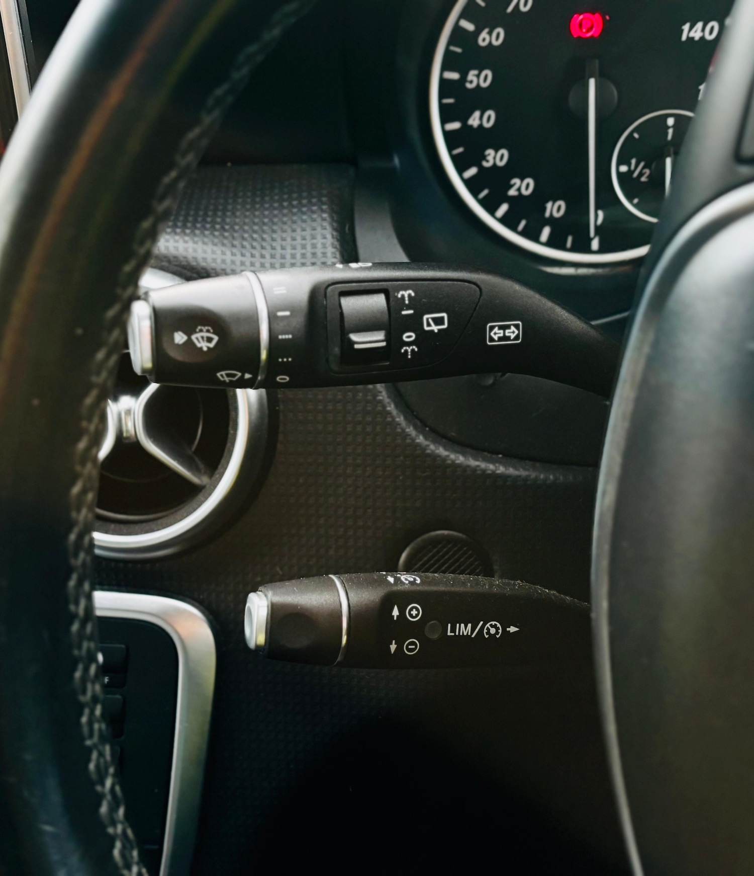 Used Mercedes-Benz A-Class 2015 for sale - 78187363: Photo 25