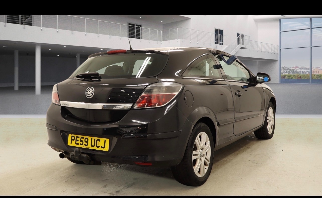 Used Vauxhall Astra 2009 for sale - 77971849: Photo 4