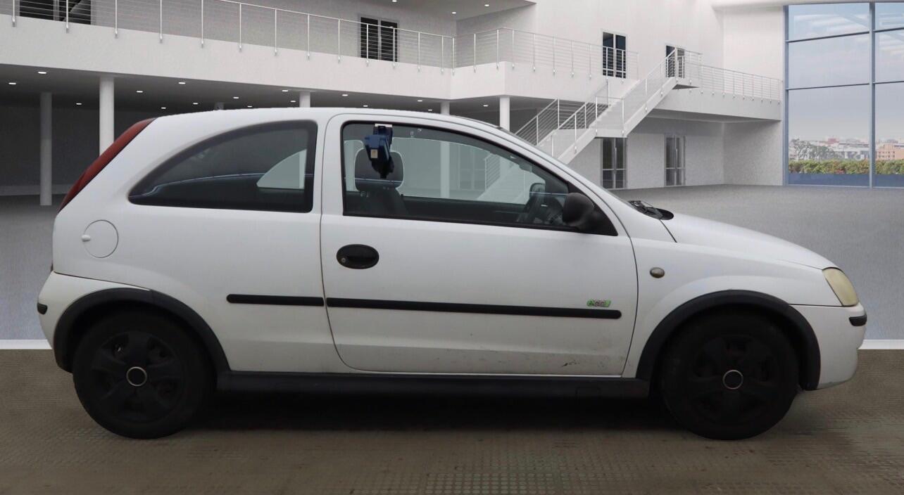 Used Vauxhall Corsa 2004 for sale - 76370766: Photo 5
