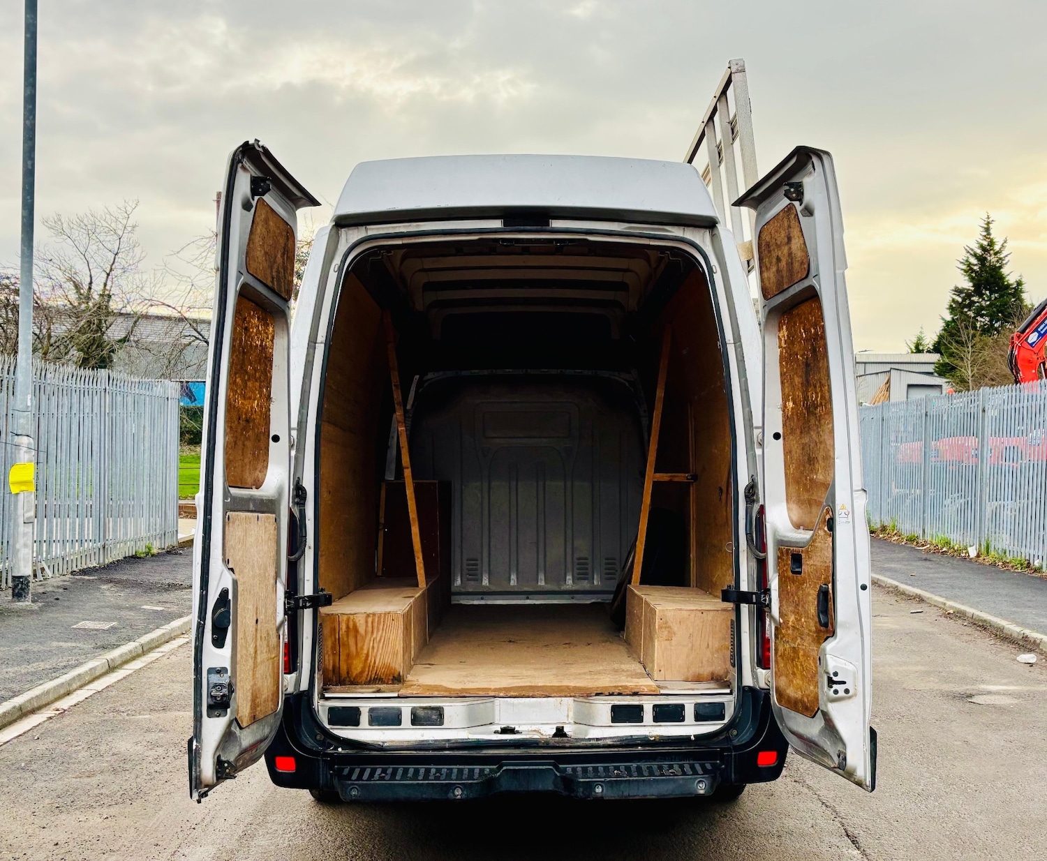 Used Vauxhall Movano 2014 for sale - 76940258: Photo 5