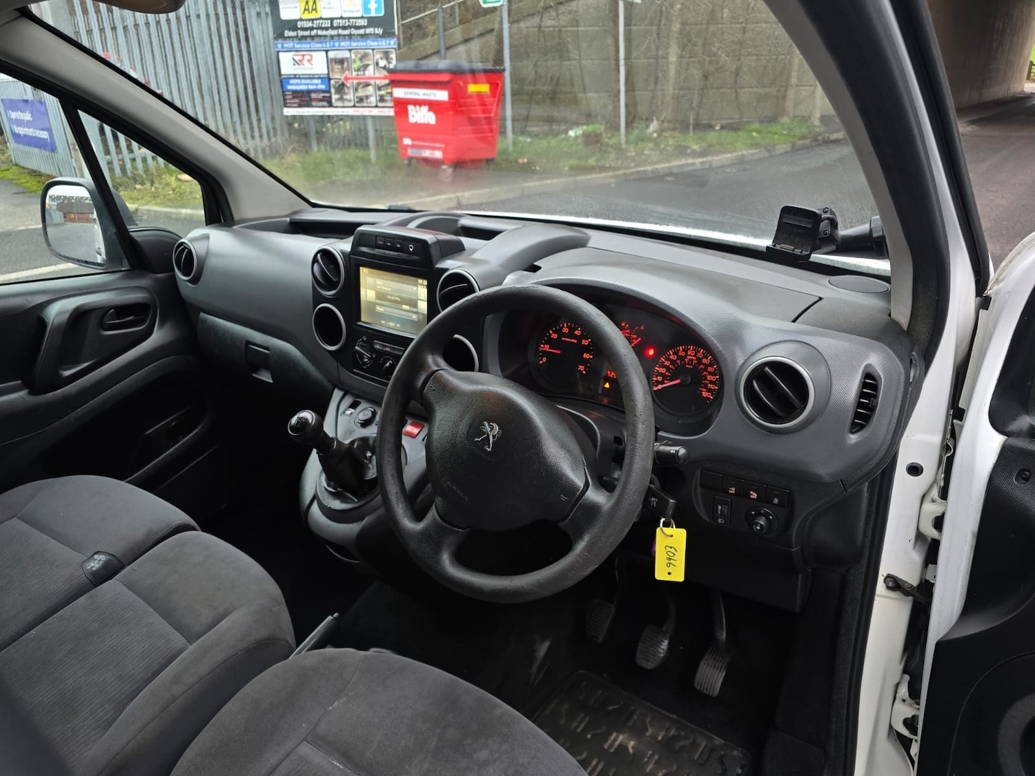 Used Peugeot Partner 2016 for sale - 77350464: Photo 12