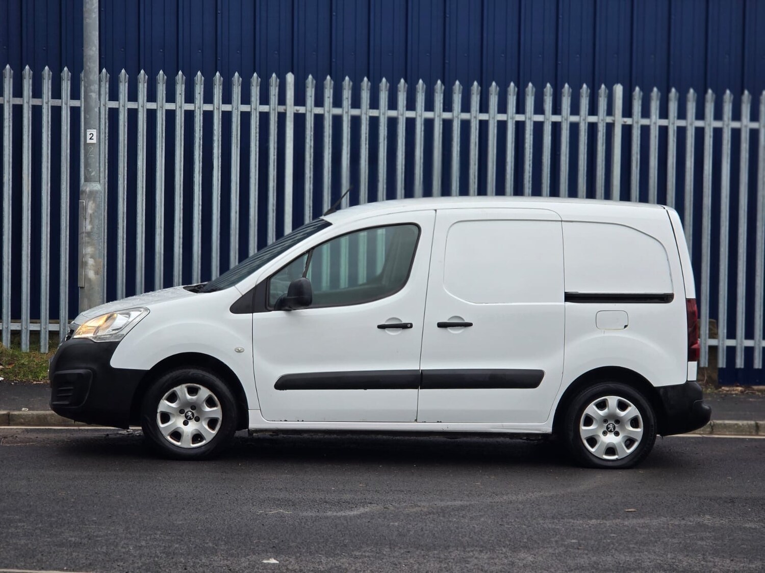 Used Peugeot Partner 2016 for sale - 77350464: Photo 25