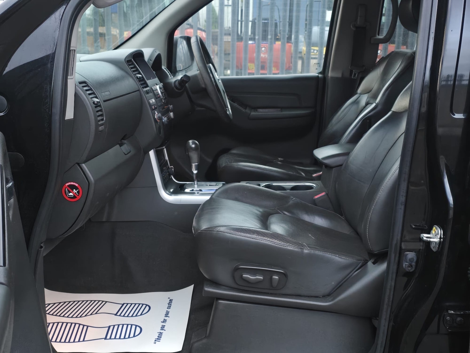 Used Nissan Navara 2011 for sale - 77764238: Photo 13