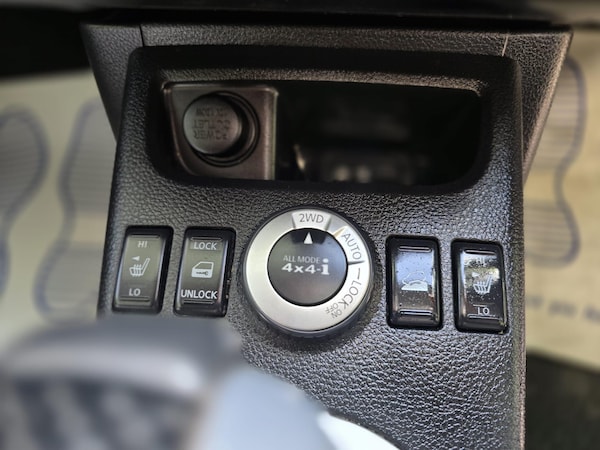 Used Nissan X-Trail 2011 for sale - 76200314: Photo 36