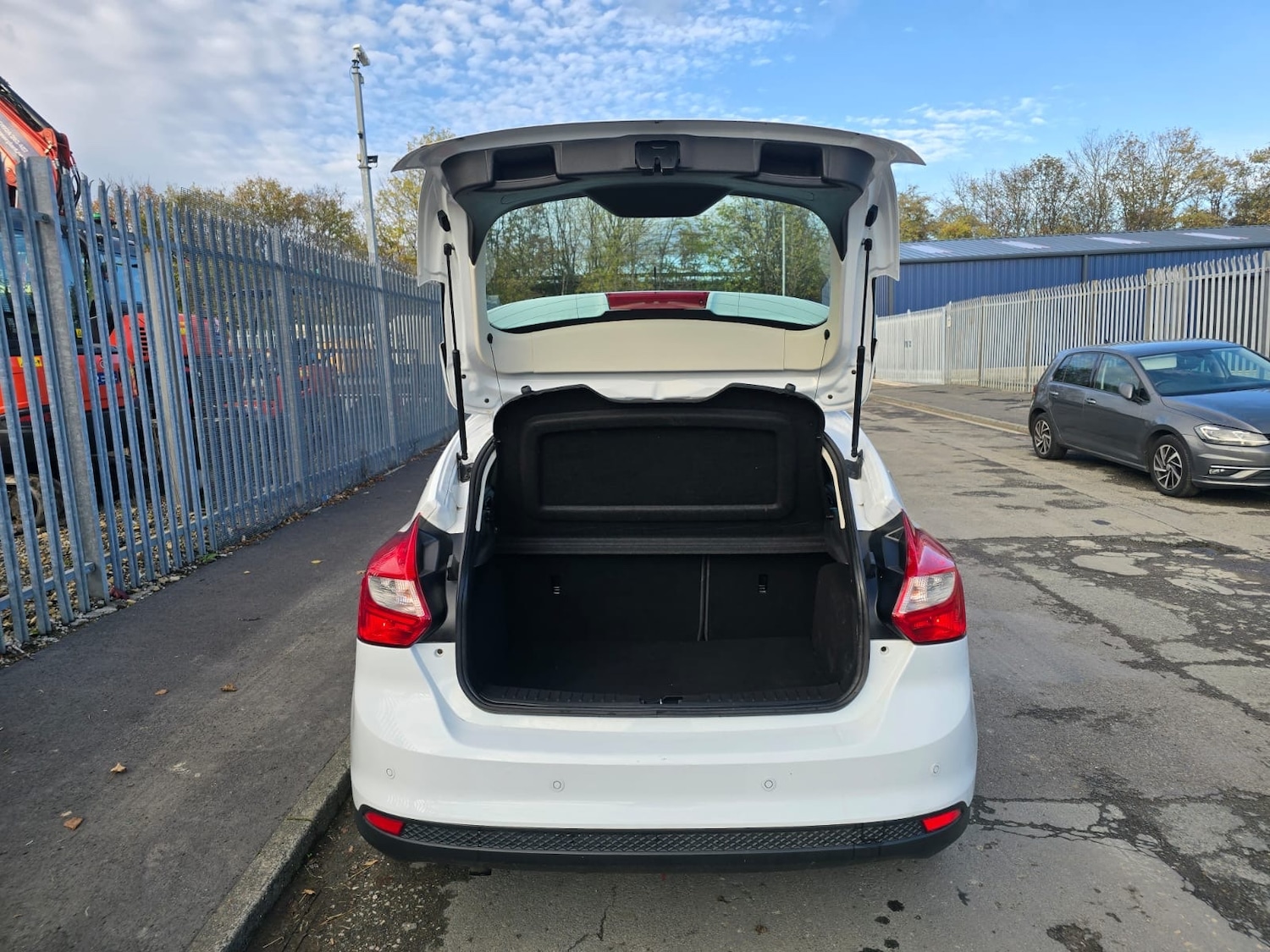 Used Ford Focus 2012 for sale - 77350445: Photo 18