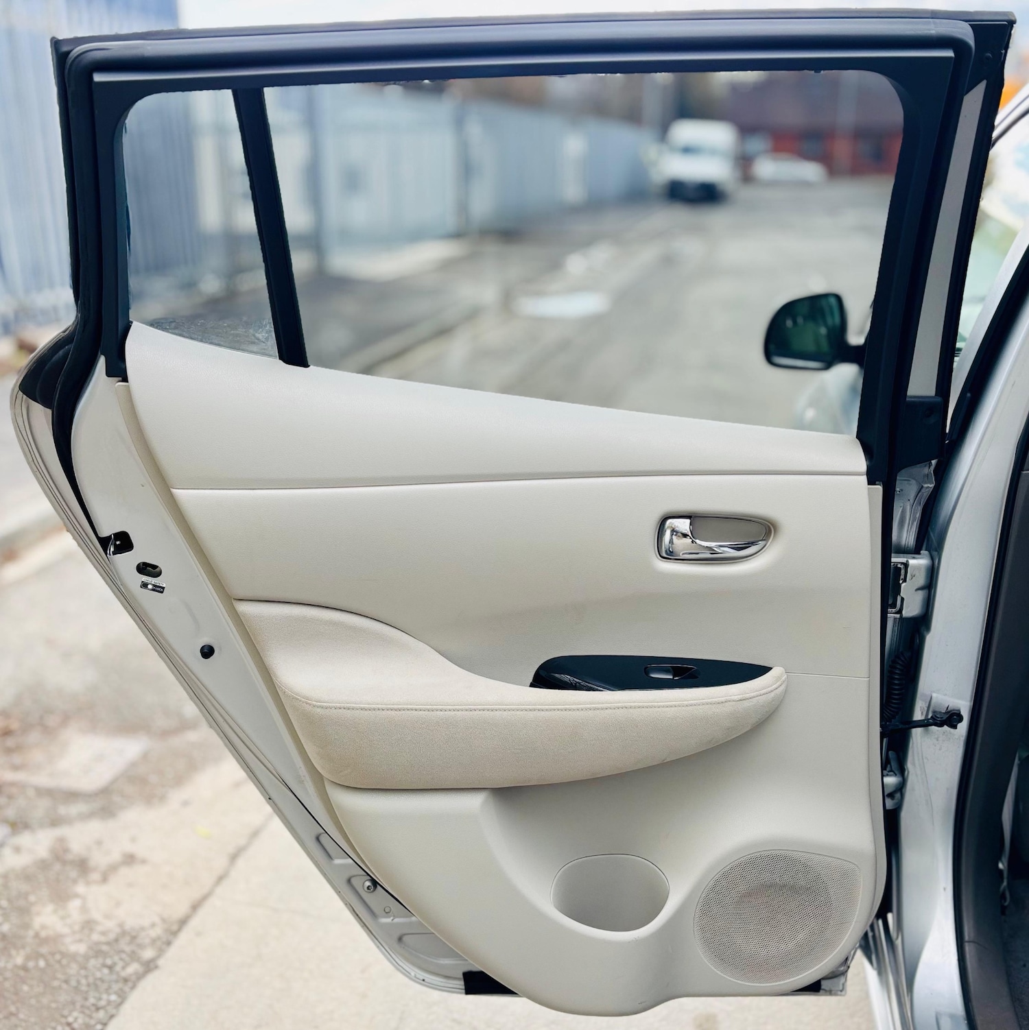 Used Nissan Leaf 2013 for sale - 77127570: Photo 10