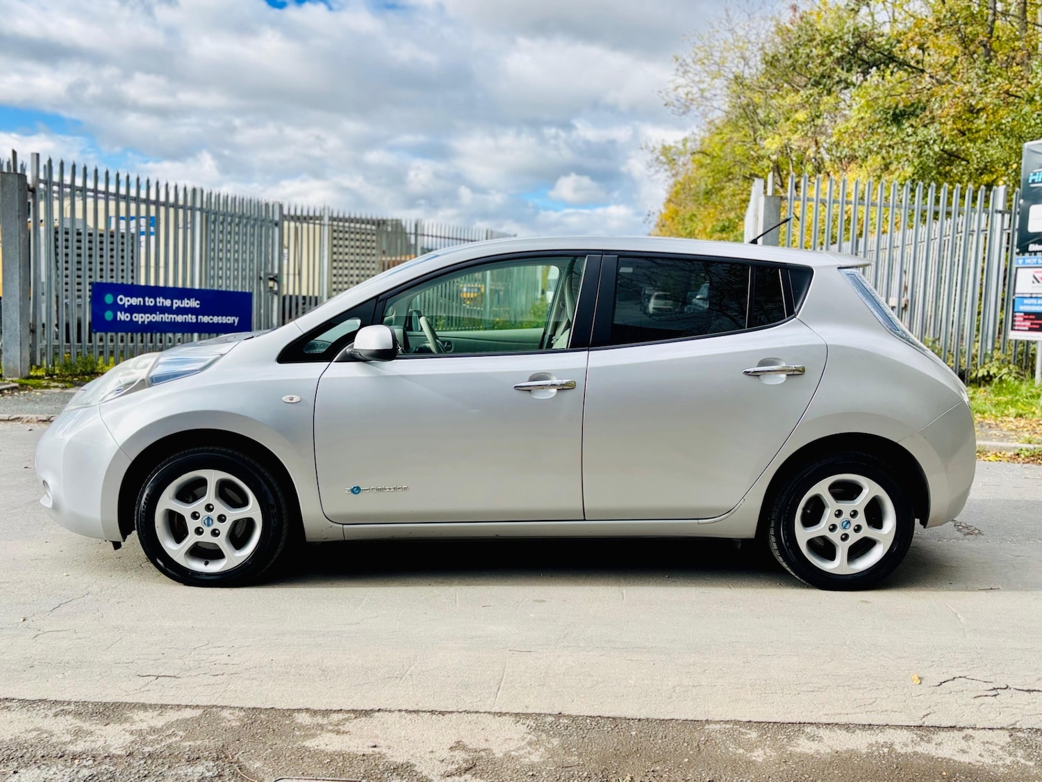 Used Nissan Leaf 2013 for sale - 77127570: Photo 12