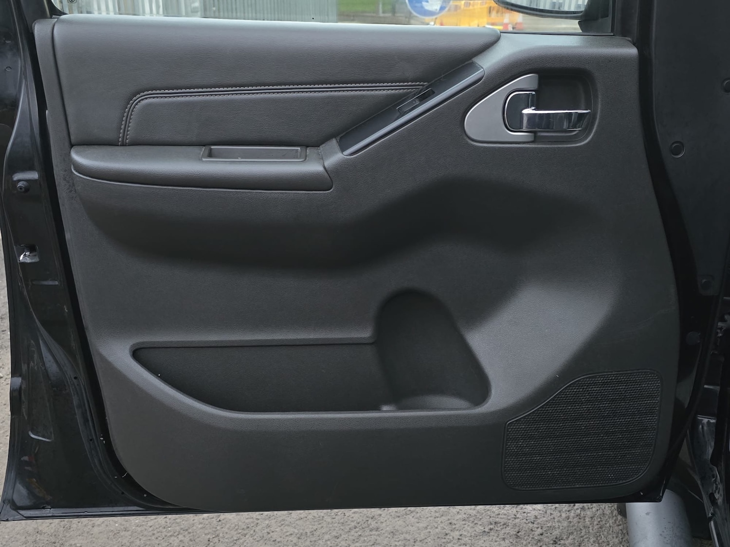 Used Nissan Navara 2011 for sale - 77028323: Photo 23