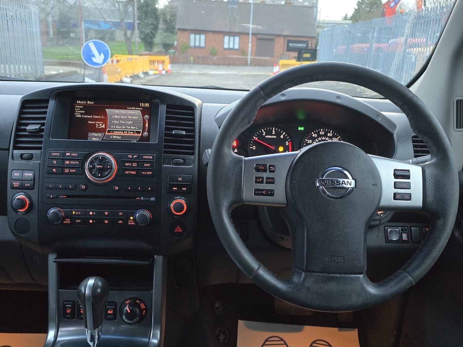 Used Nissan Navara 2011 for sale - 77028323: Photo 29