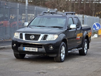 Used Nissan Navara 2011 for sale - 77028323: Photo