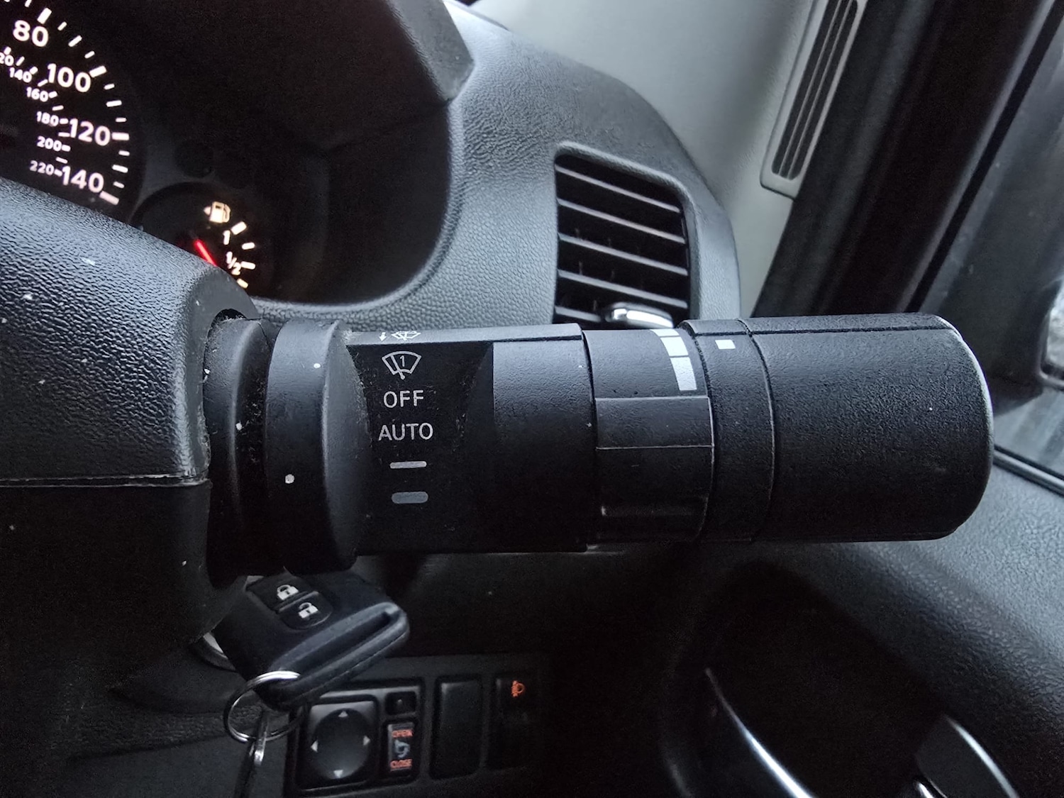 Used Nissan Navara 2011 for sale - 77028323: Photo 41