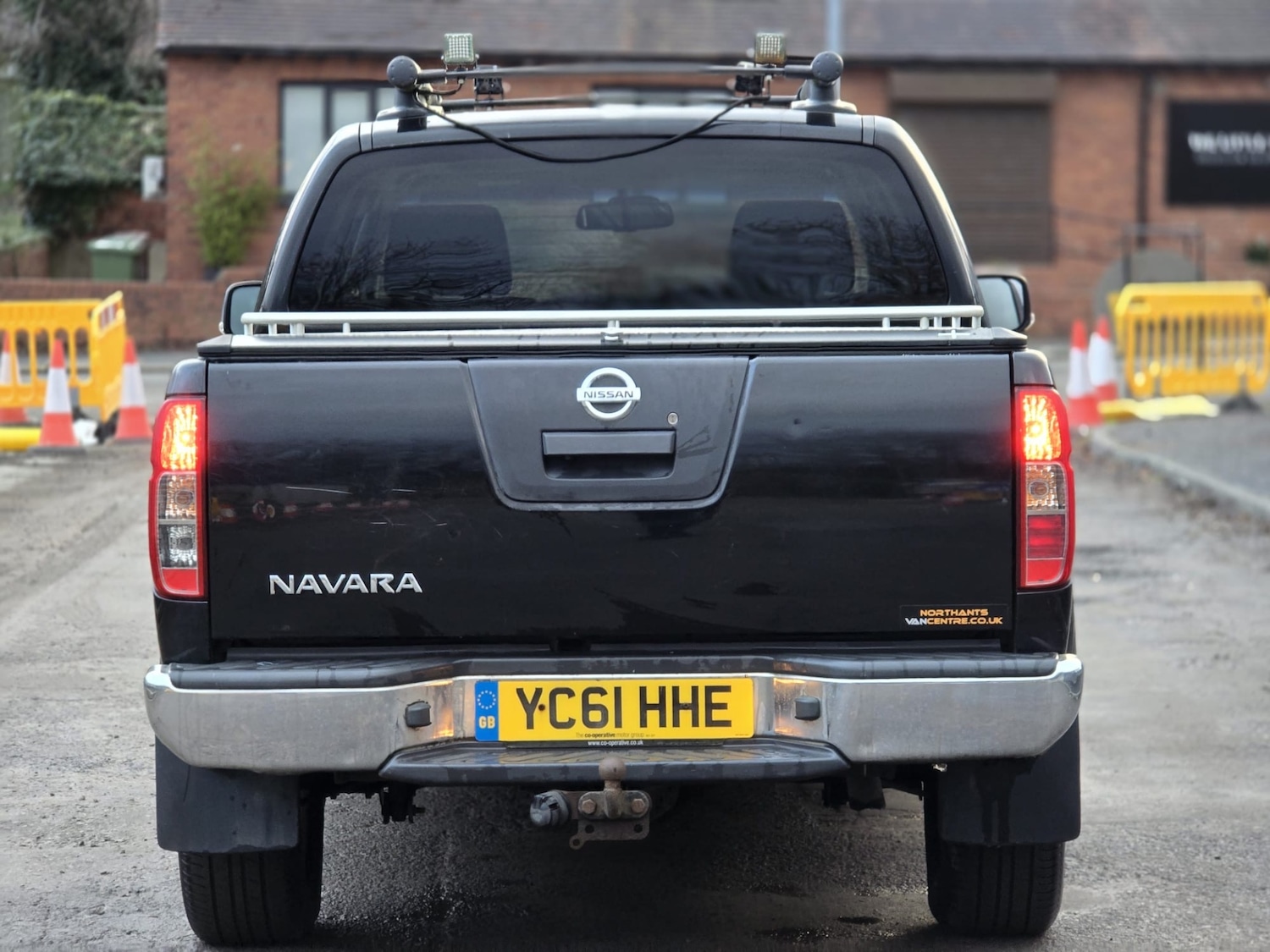 Used Nissan Navara 2011 for sale - 77028323: Photo 9