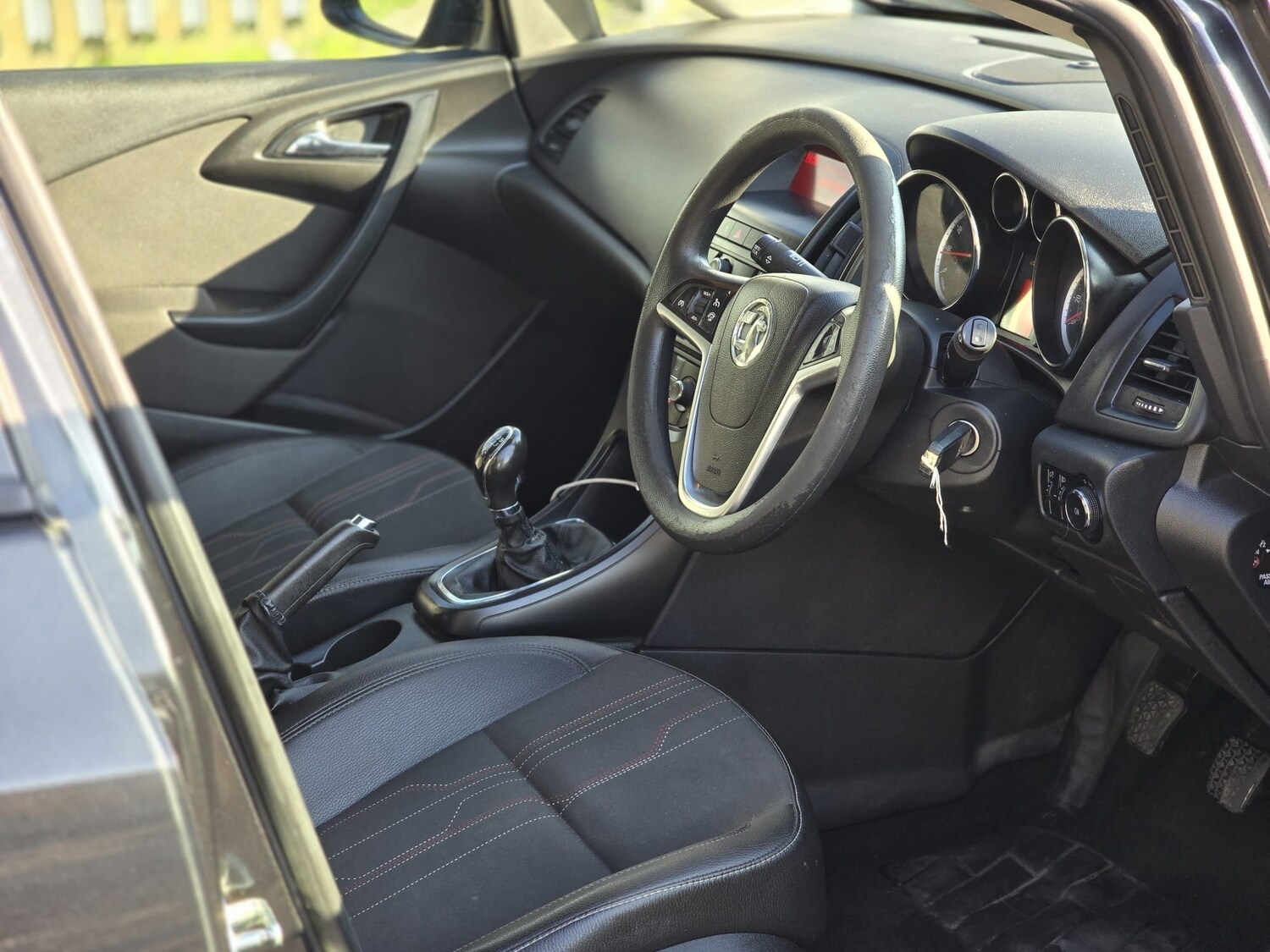 Used Vauxhall Astra 2012 for sale - 77897442: Photo 10