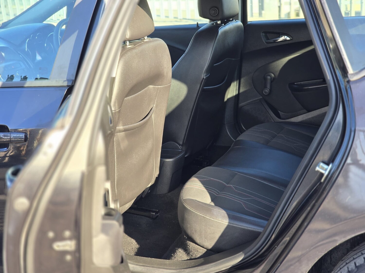 Used Vauxhall Astra 2012 for sale - 77897442: Photo 20