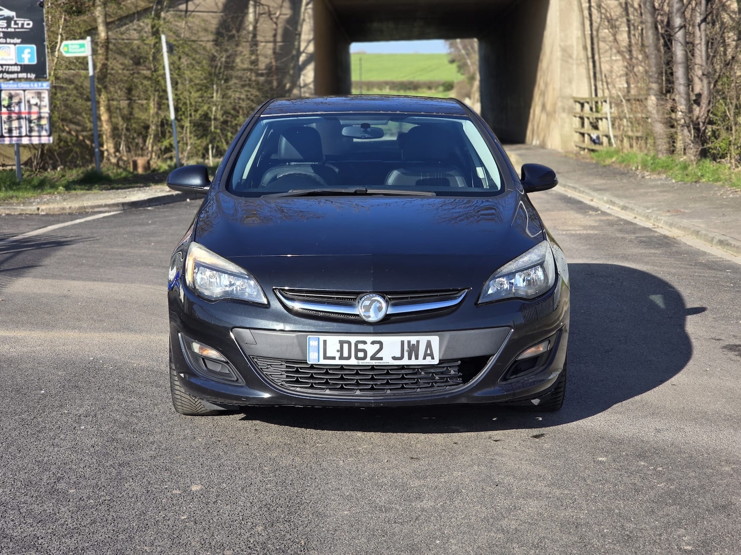 Used Vauxhall Astra 2012 for sale - 77897442: Photo 3