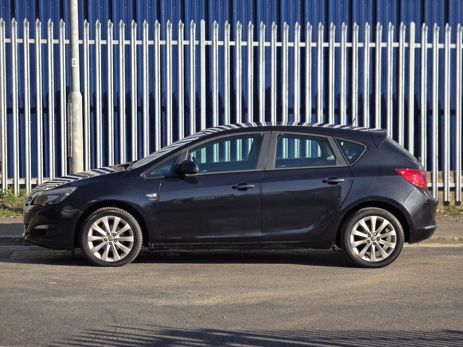 Used Vauxhall Astra 2012 for sale - 77897442: Photo 7