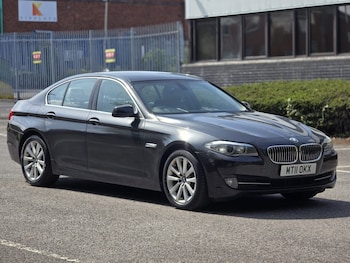 Used BMW 5 Series 2011 for sale - 77350456: Photo