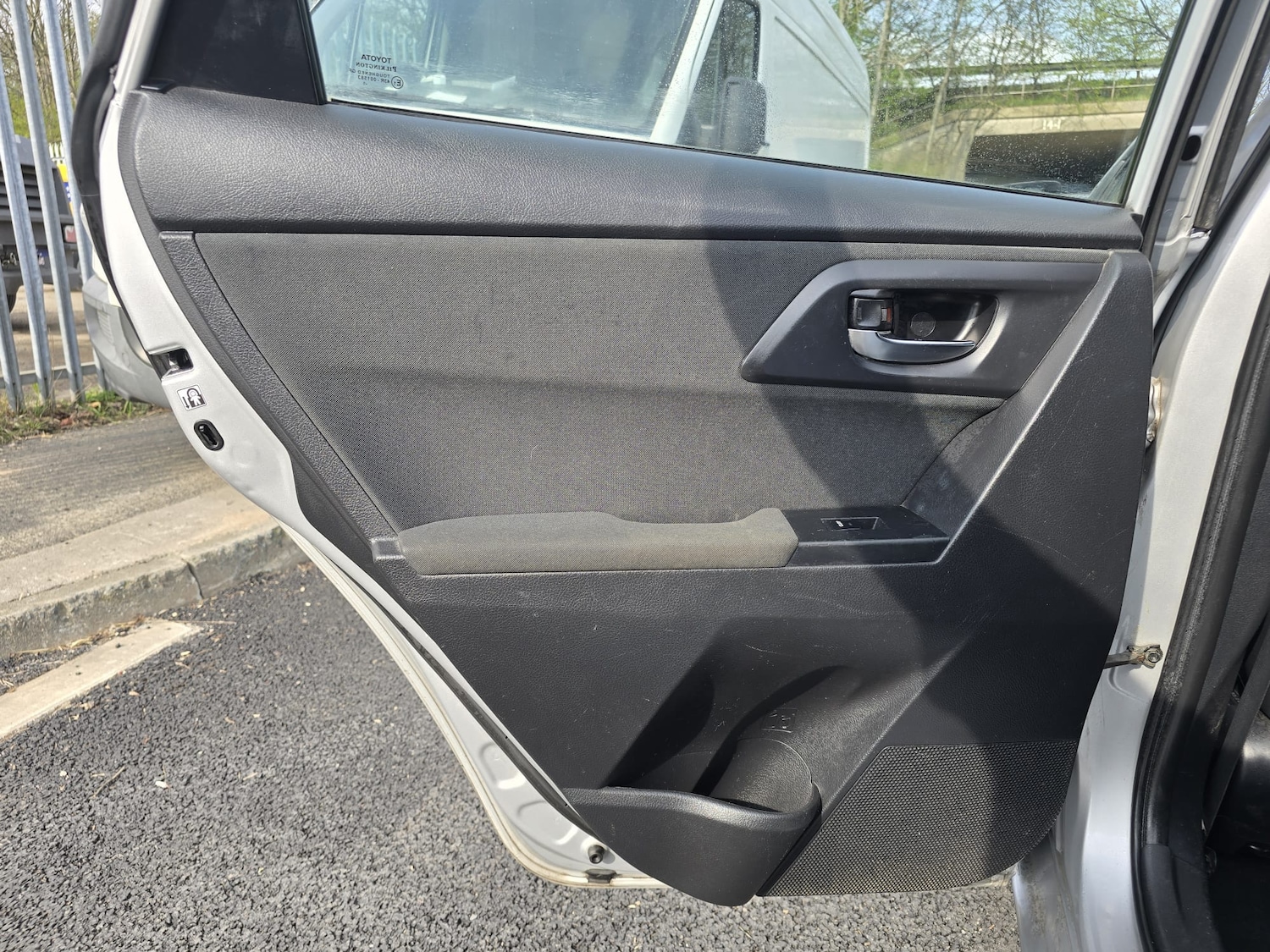 Used Toyota Auris 2015 for sale - 77983000: Photo 37