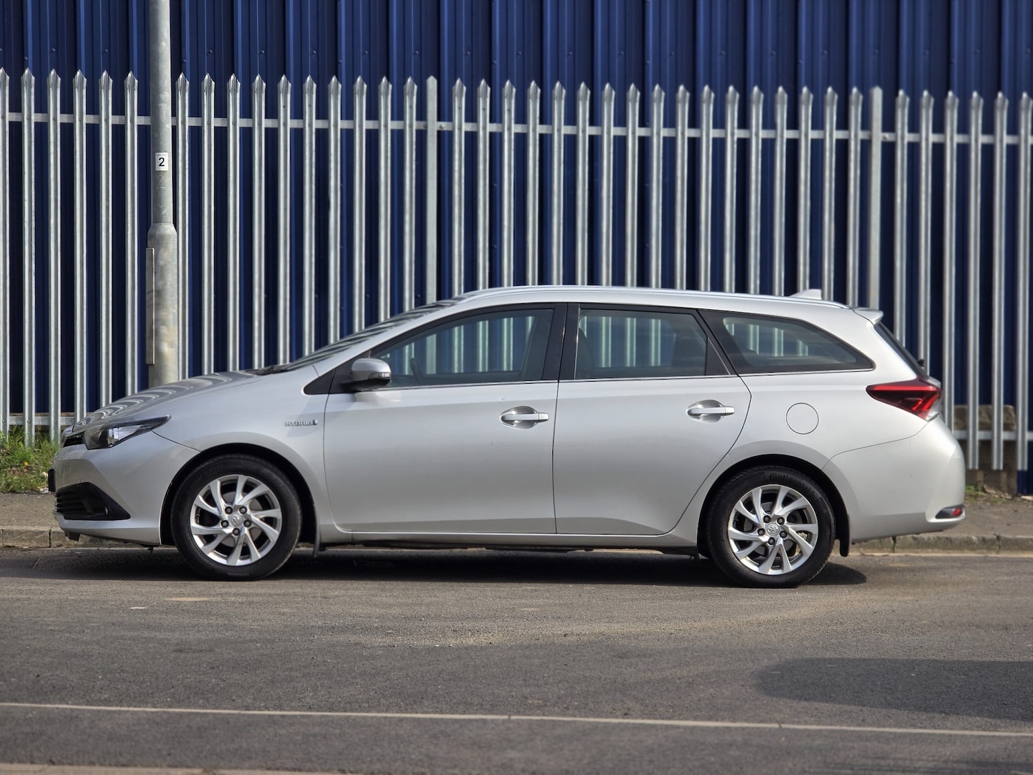 Used Toyota Auris 2015 for sale - 77983000: Photo 8