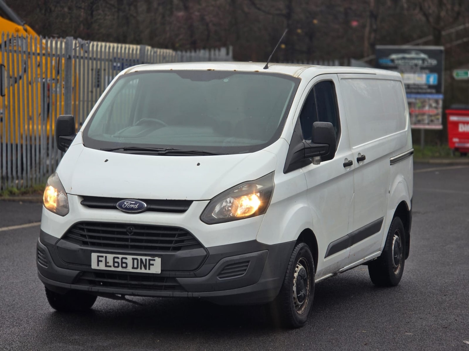 Used Ford Transit Custom 2016 for sale - 77350450: Photo 2