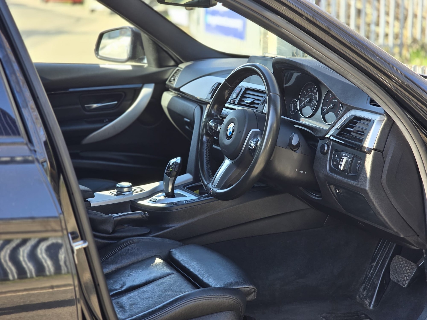 Used BMW 3 Series 2018 for sale - 77983004: Photo 15