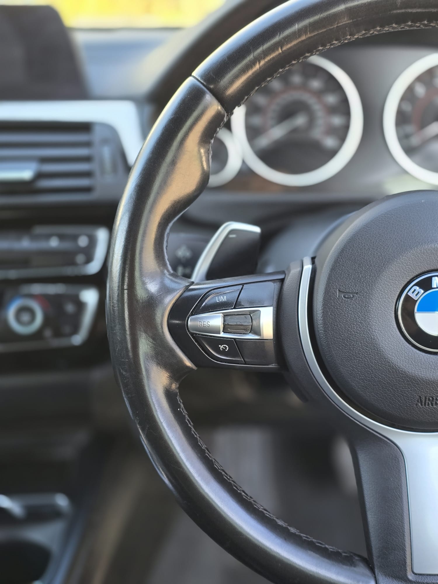 Used BMW 3 Series 2018 for sale - 77983004: Photo 22