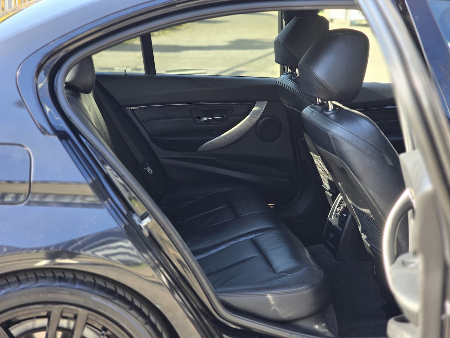 Used BMW 3 Series 2018 for sale - 77983004: Photo 32