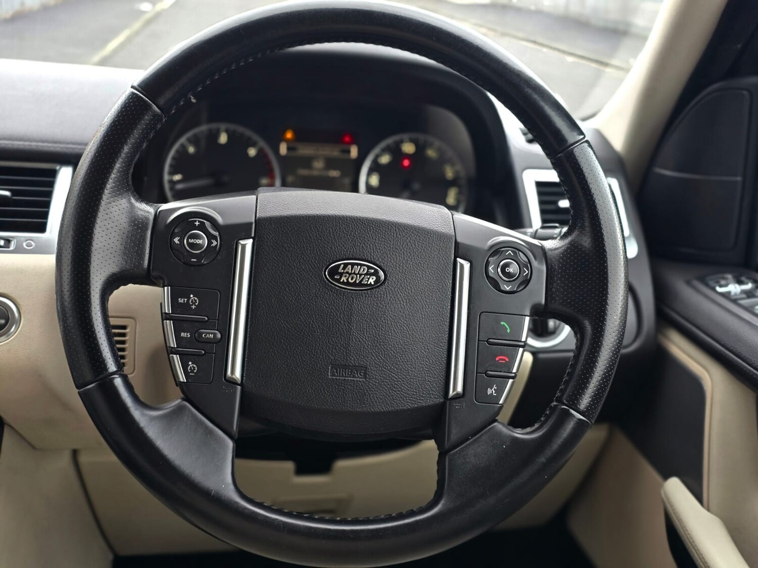 Used Land Rover Range Rover Sport 2011 for sale - 77483284: Photo 16