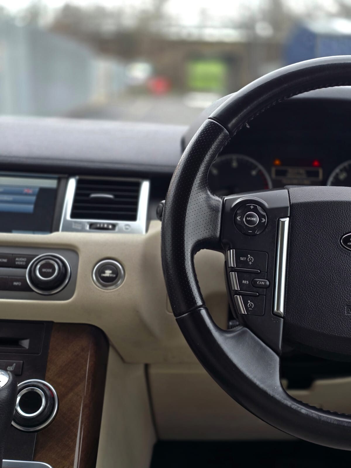 Used Land Rover Range Rover Sport 2011 for sale - 77483284: Photo 18