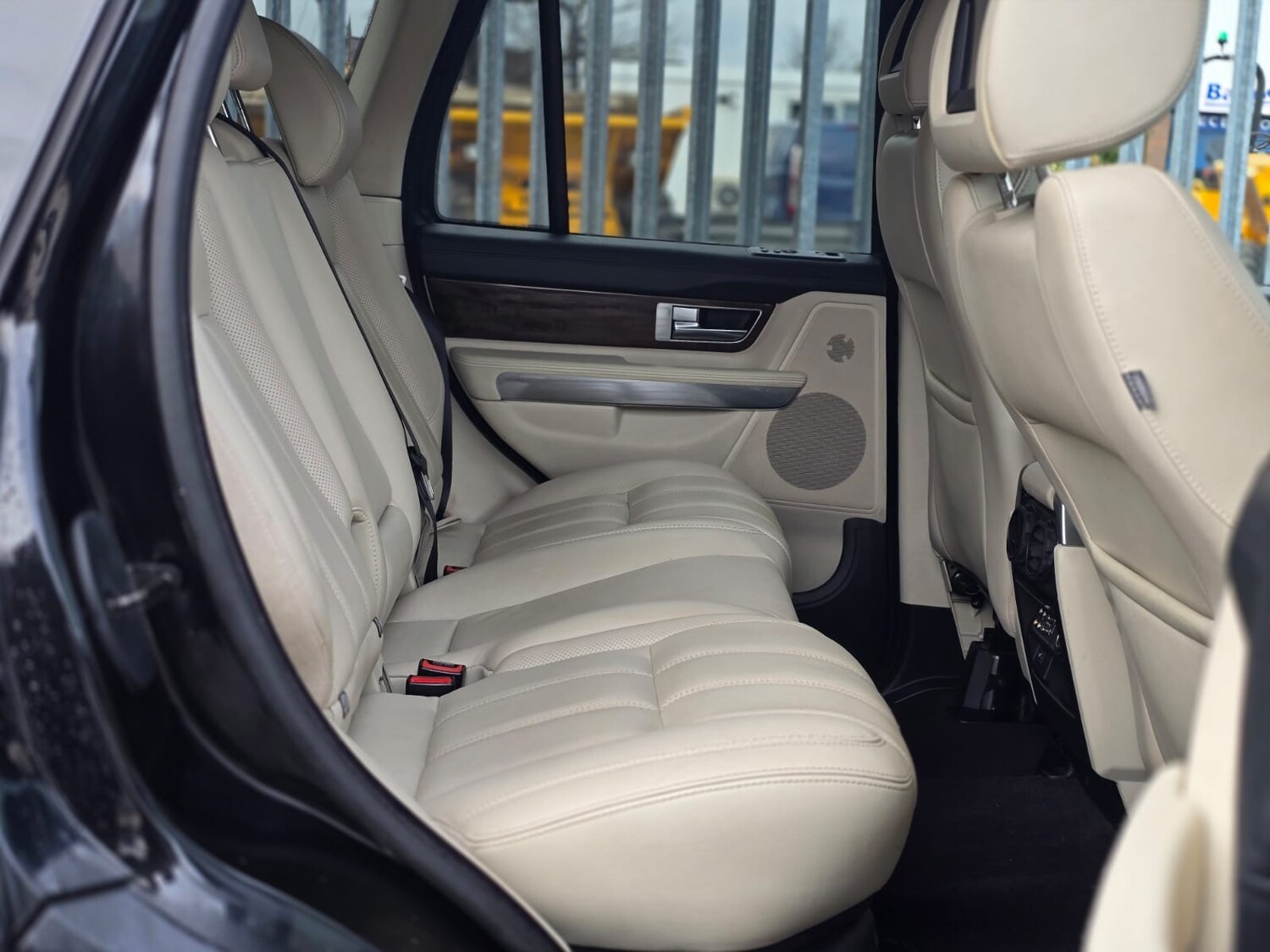 Used Land Rover Range Rover Sport 2011 for sale - 77483284: Photo 19