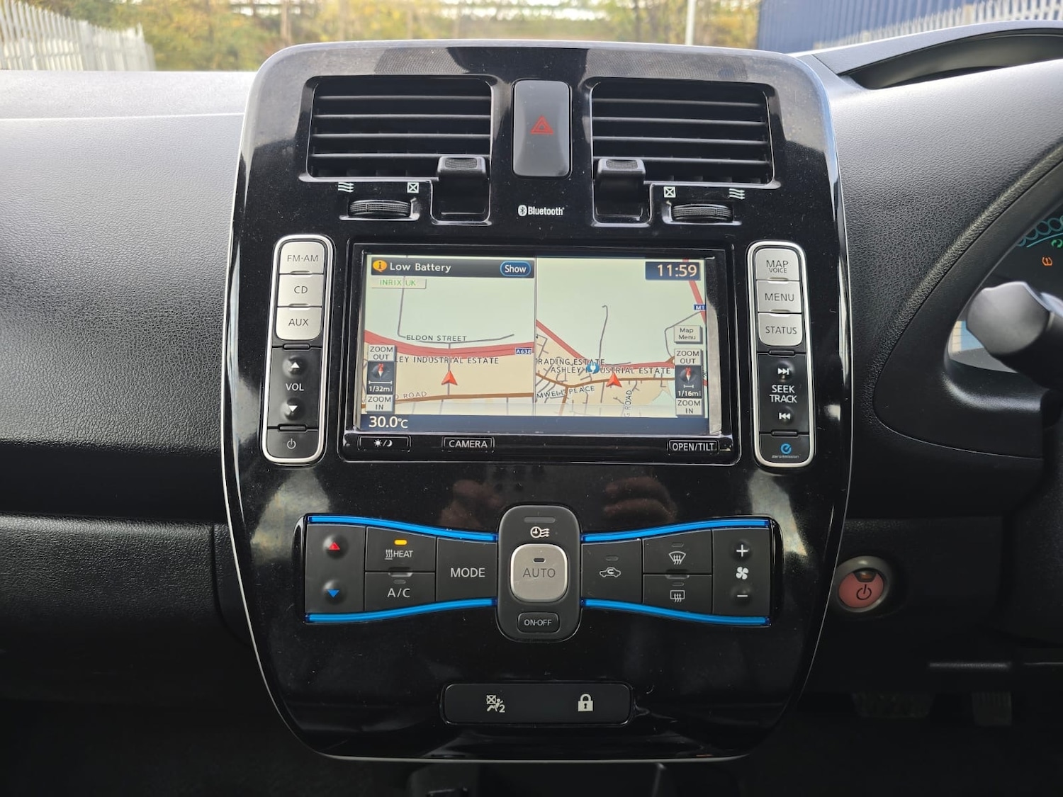 Used Nissan Leaf 2015 for sale - 77350444: Photo 24