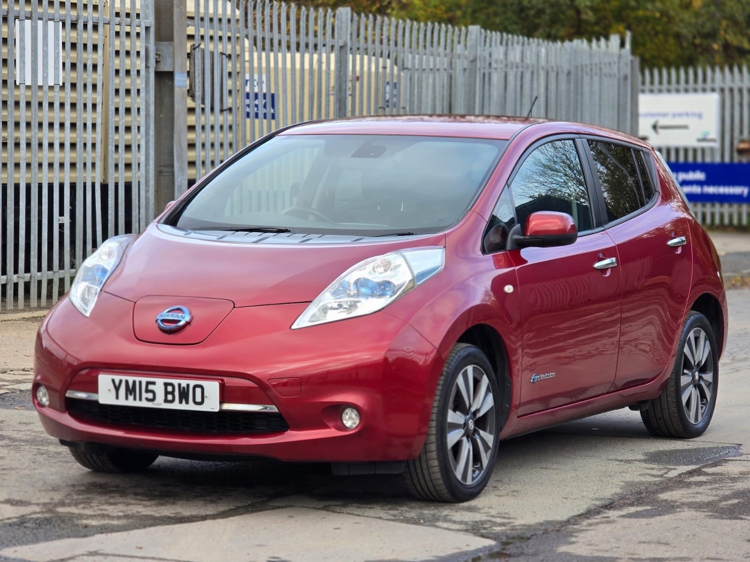 Used Nissan Leaf 2015 for sale - 77350444: Photo 6
