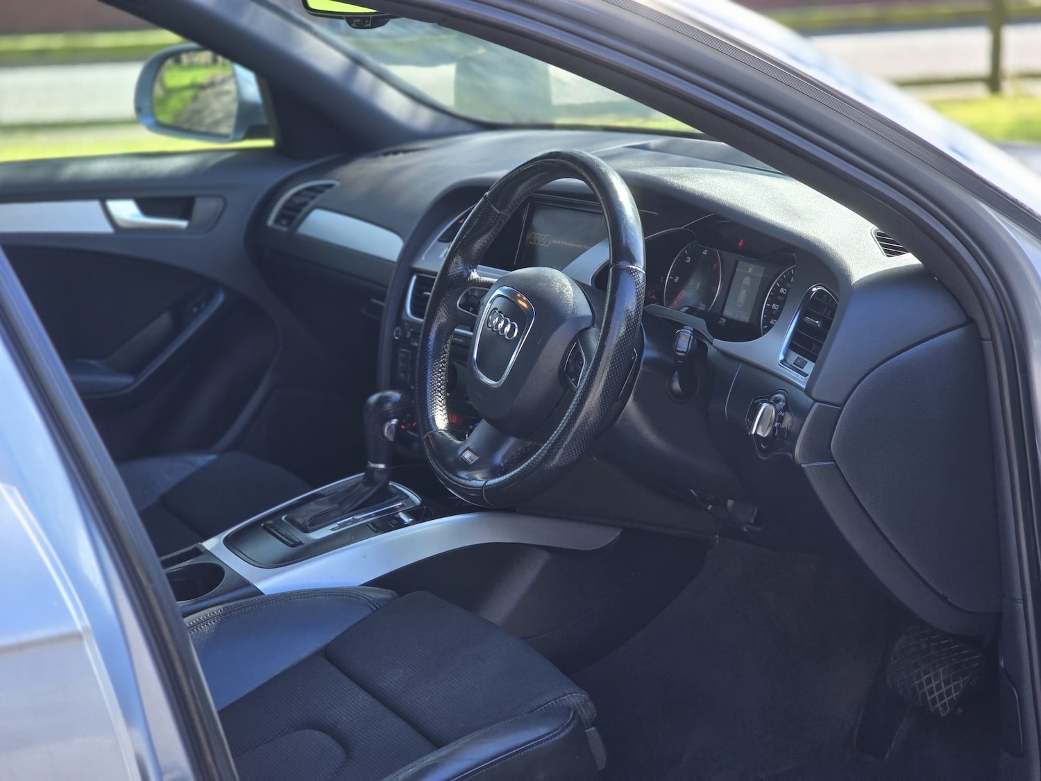 Used Audi A4 2009 for sale - 78187358: Photo 16