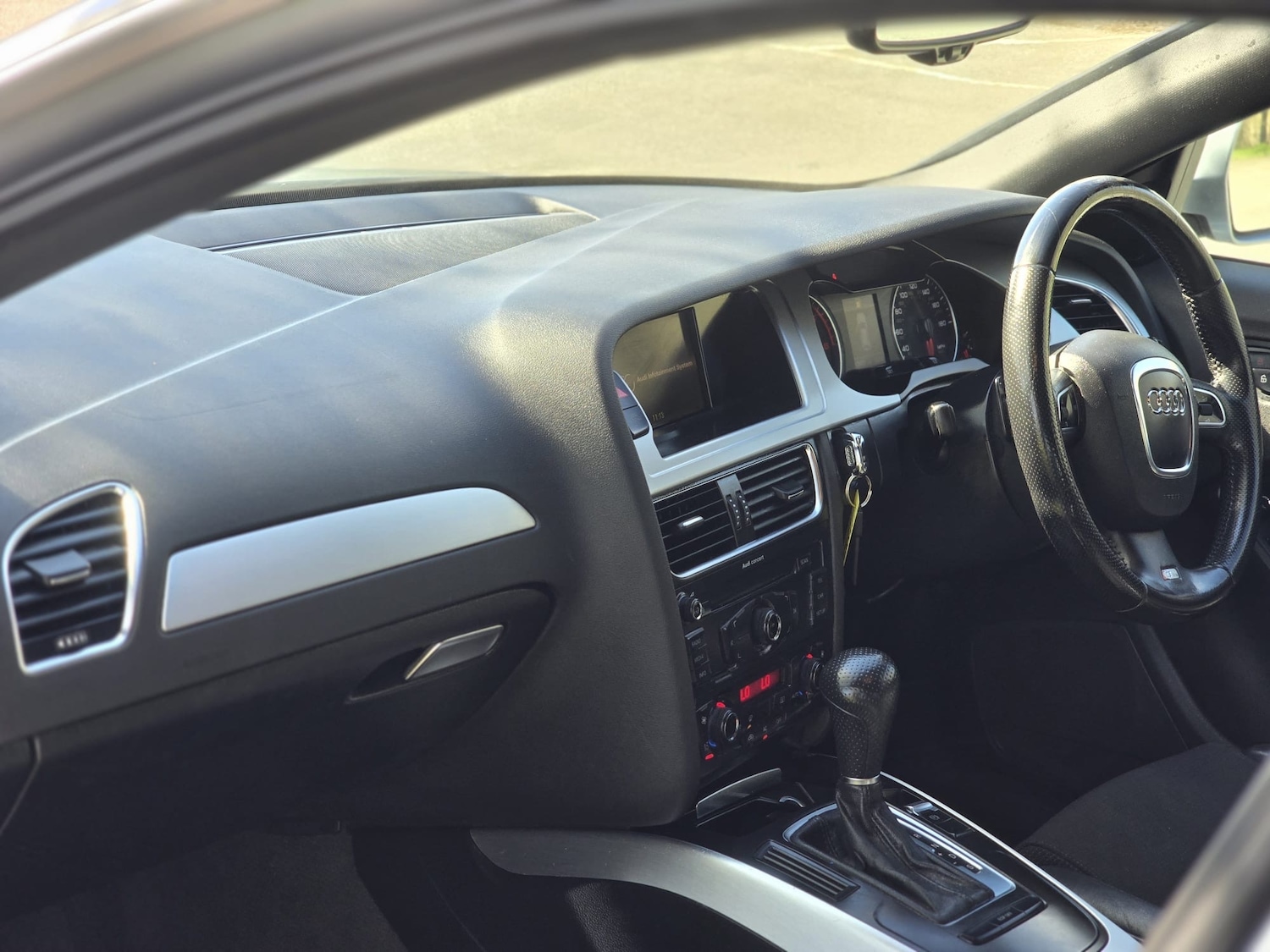 Used Audi A4 2009 for sale - 78187358: Photo 18