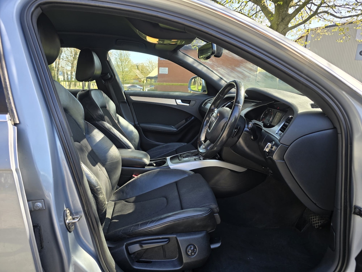 Used Audi A4 2009 for sale - 78187358: Photo 19