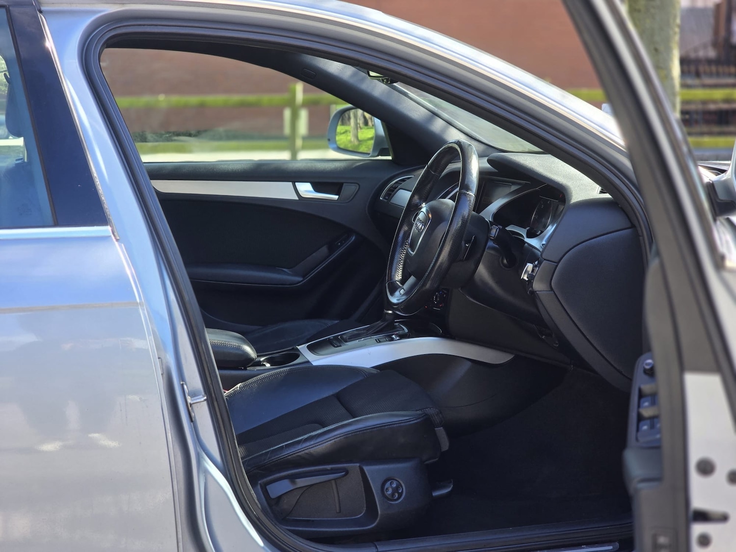 Used Audi A4 2009 for sale - 78187358: Photo 20