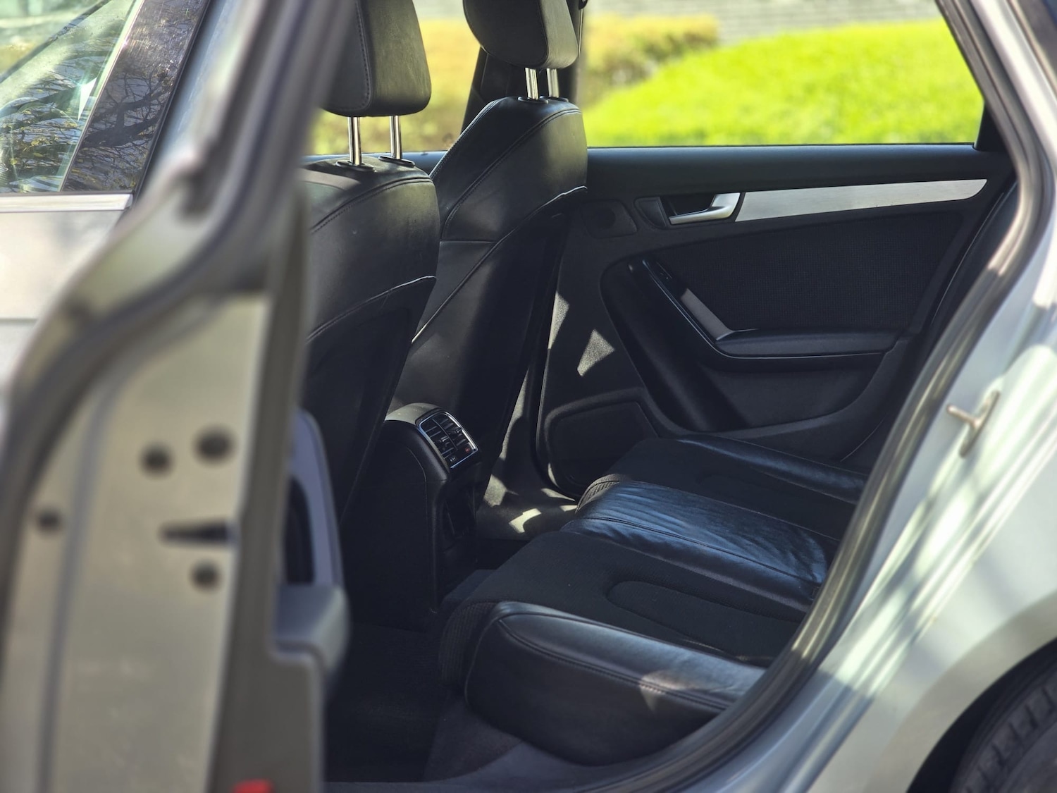 Used Audi A4 2009 for sale - 78187358: Photo 35