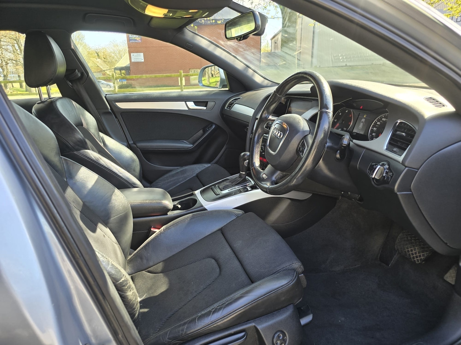 Used Audi A4 2009 for sale - 78187358: Photo 36