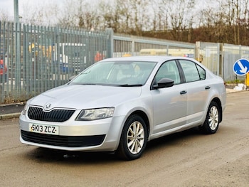 Used Skoda Octavia 2013 for sale - 77350458: Photo